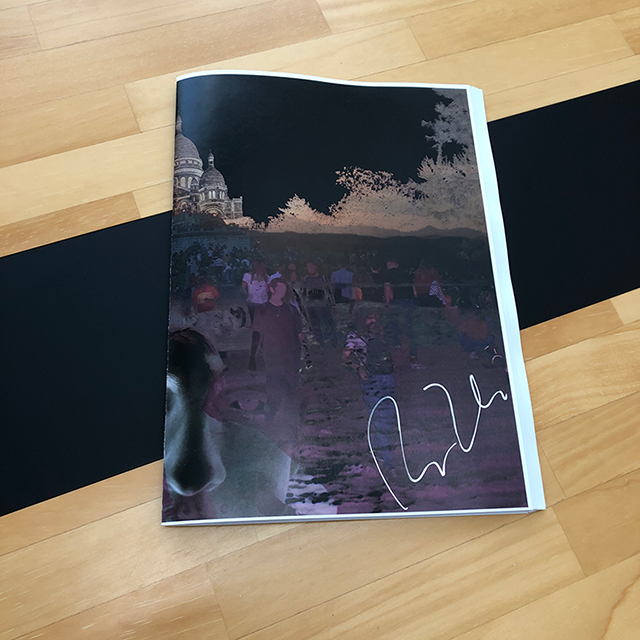 リュウ・イカ写真集